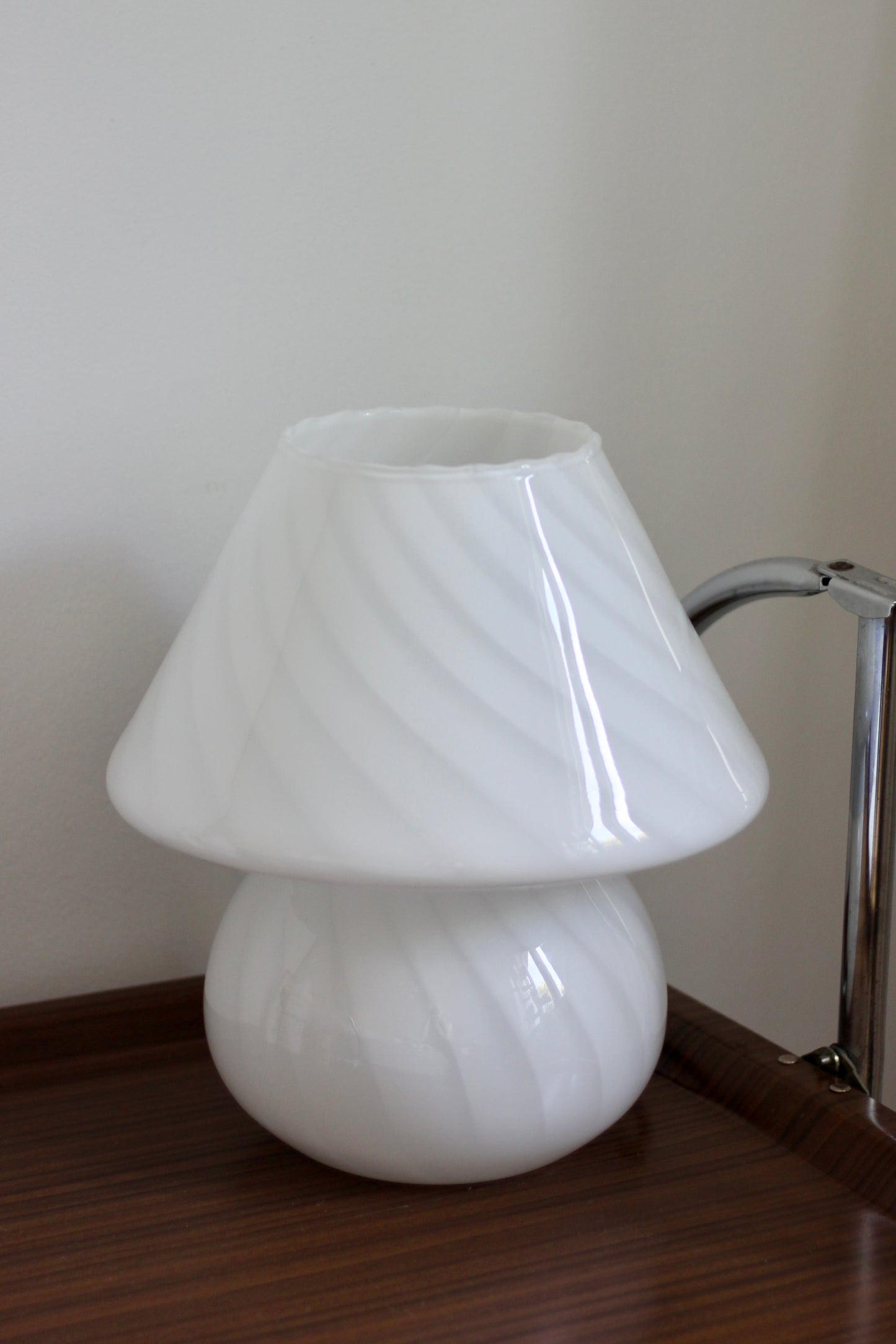 Murano mushroom lampa bílá